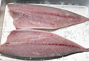 サバのおろし方9